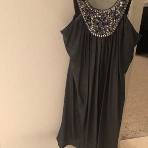 Sleeveless dress with bead work on the neckline